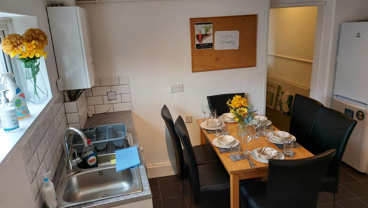 Gillings Villa -Perfect For Long & Short Stays غيلينغهام المظهر الخارجي الصورة